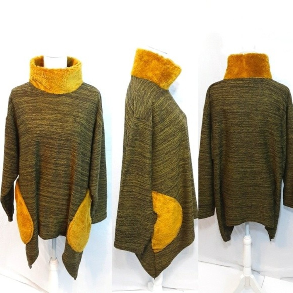 Crescent Moon Oversized Turtleneck Pullover Sweater Poncho Wrap M/L Boho Chic